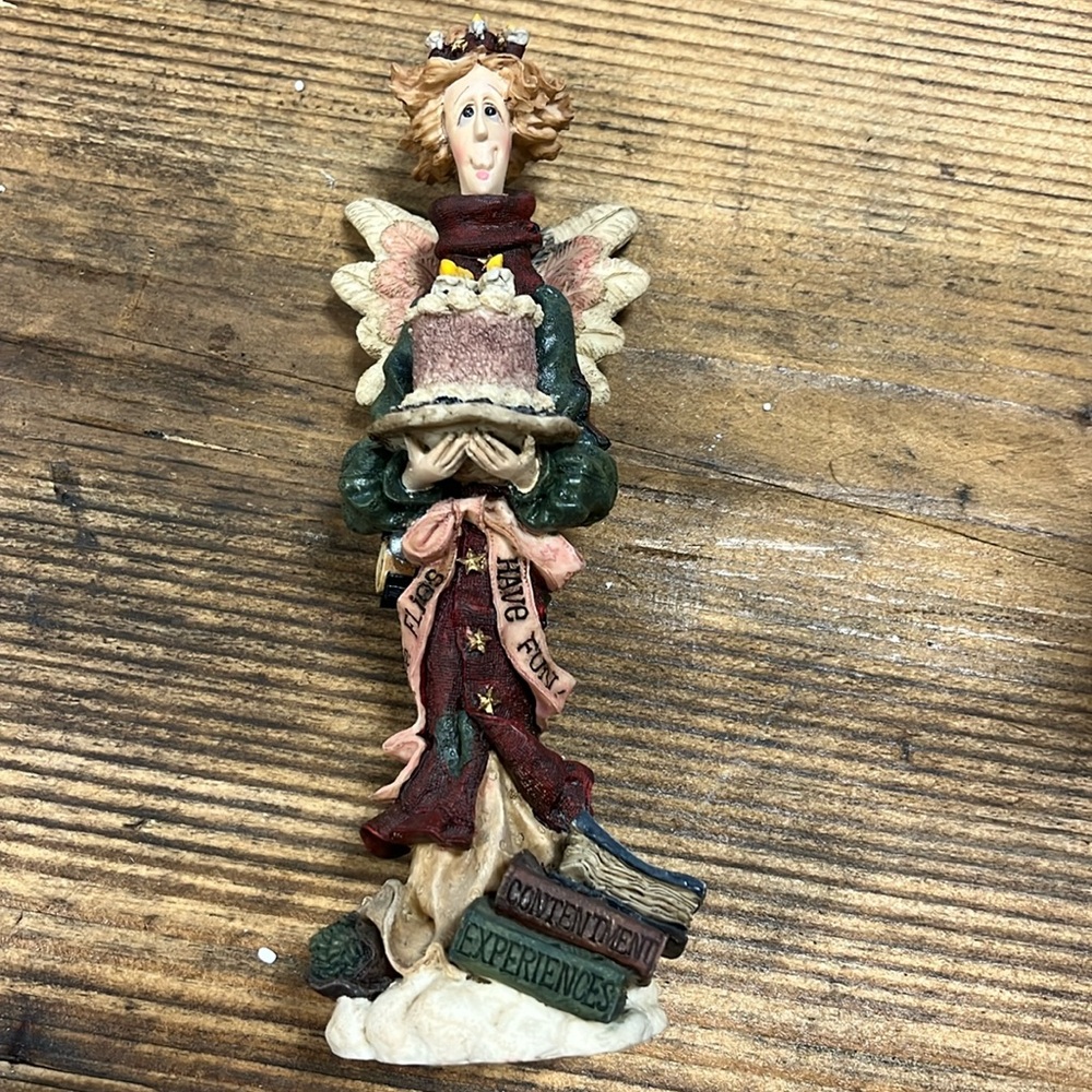 Boyds Bears & Friends Collection, #2825 Beatrice the Birthday Angel